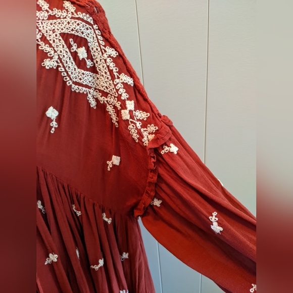 SOLD Beautiful Free People Dress - Picture 9 of 13